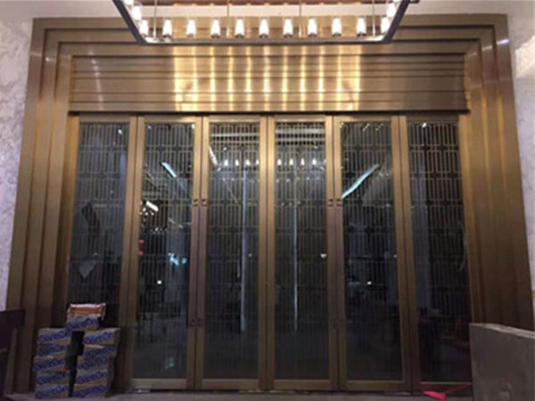 地彈門(mén)展示