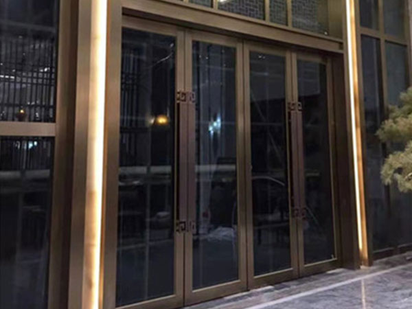 地彈門(mén)展示